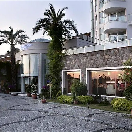 Hotel Marinem Karaca