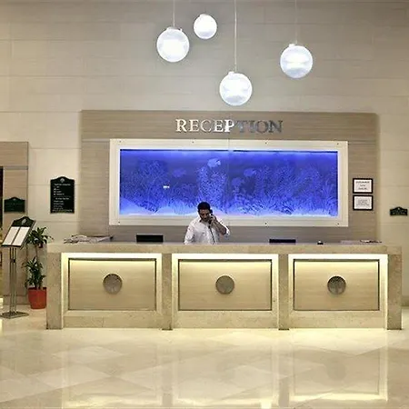 Hotel Marinem Karaca 4*